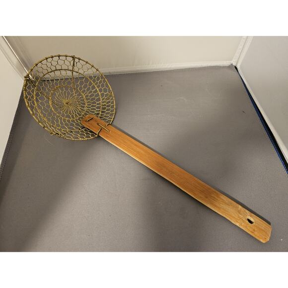 Vintage Large Deep Fry/Wok Cooking Spider Ladle/Strainer/Basket - 14" L x 5" Dia - Picture 1 of 6